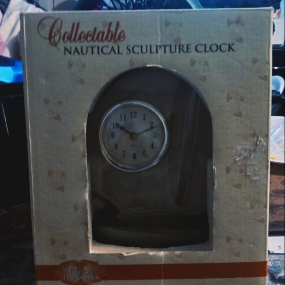 Nautical Collectible Glass Sail boat clock